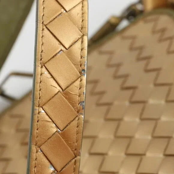 Authentic Bottega Veneta Flat Shoulder Bag - Golden Metallic Intrecciato Leather - Picture 10 of 16